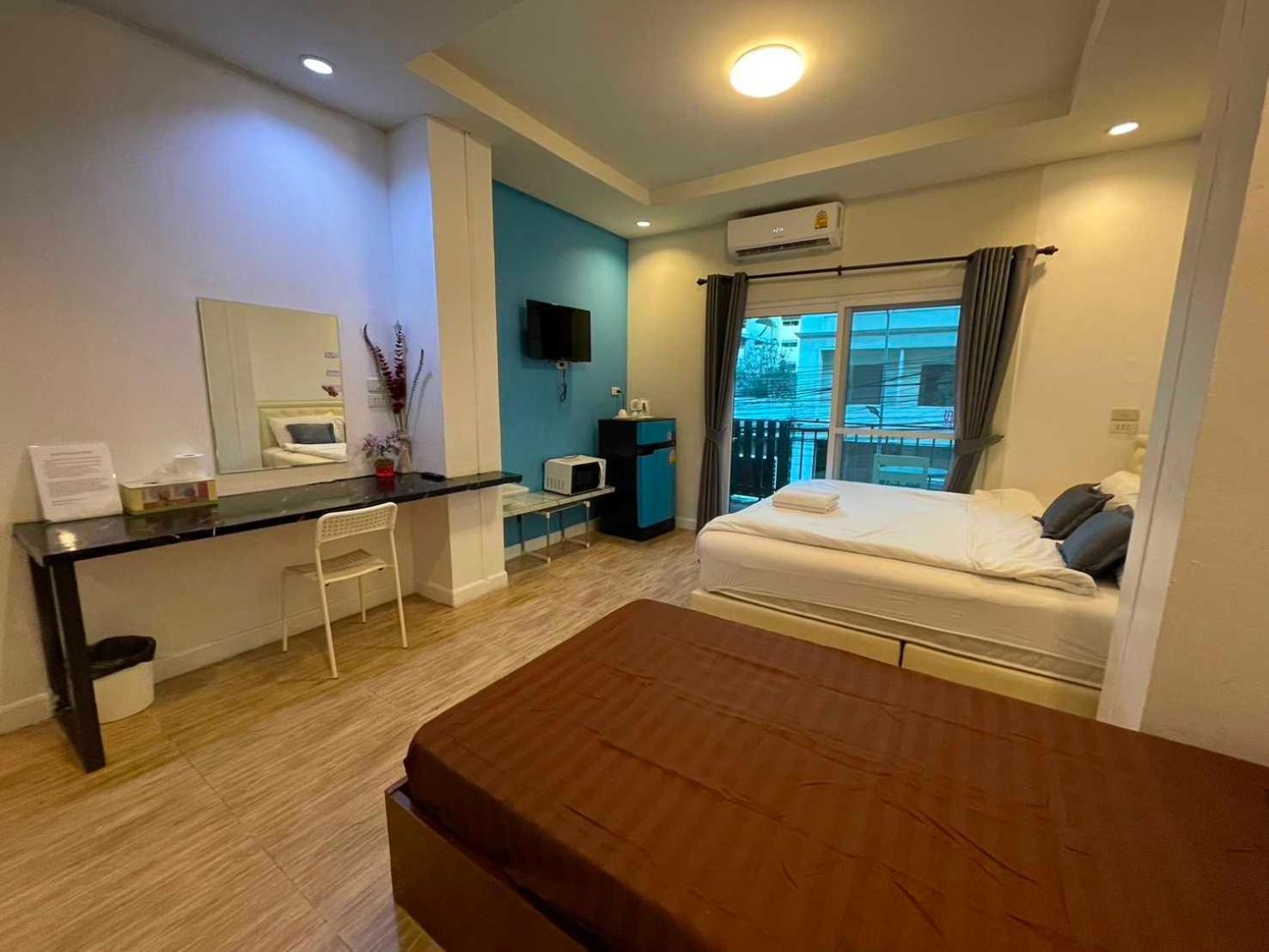 Oyo 75486 Anna Residence Jomtien Экстерьер фото