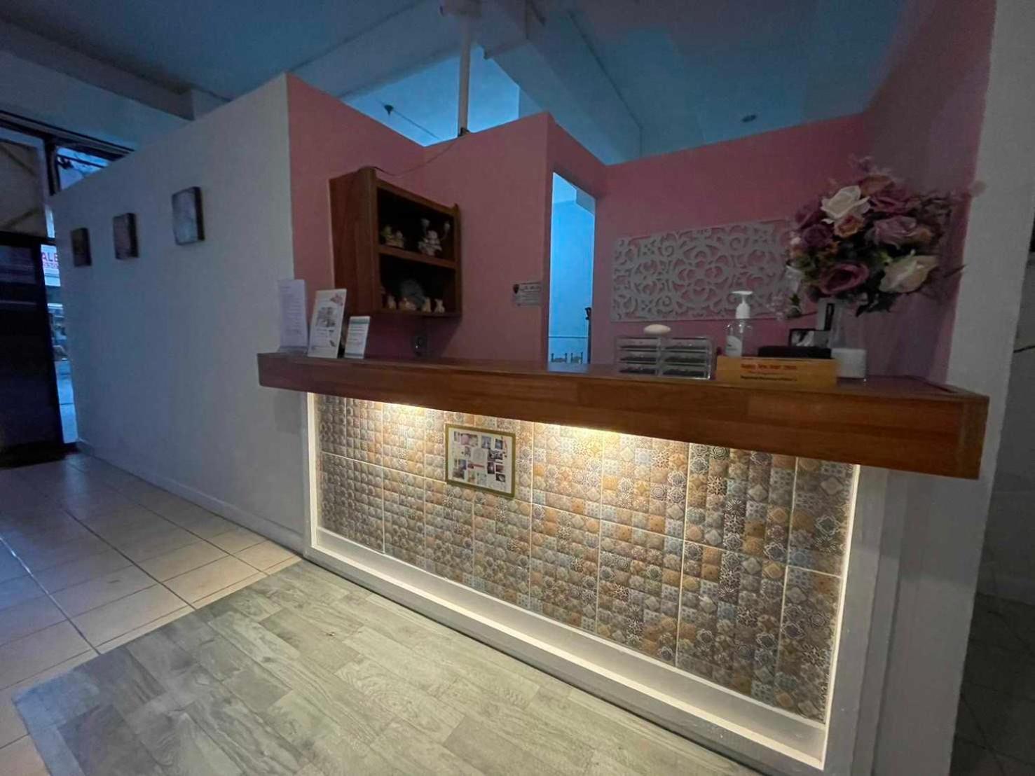 Oyo 75486 Anna Residence Jomtien Экстерьер фото