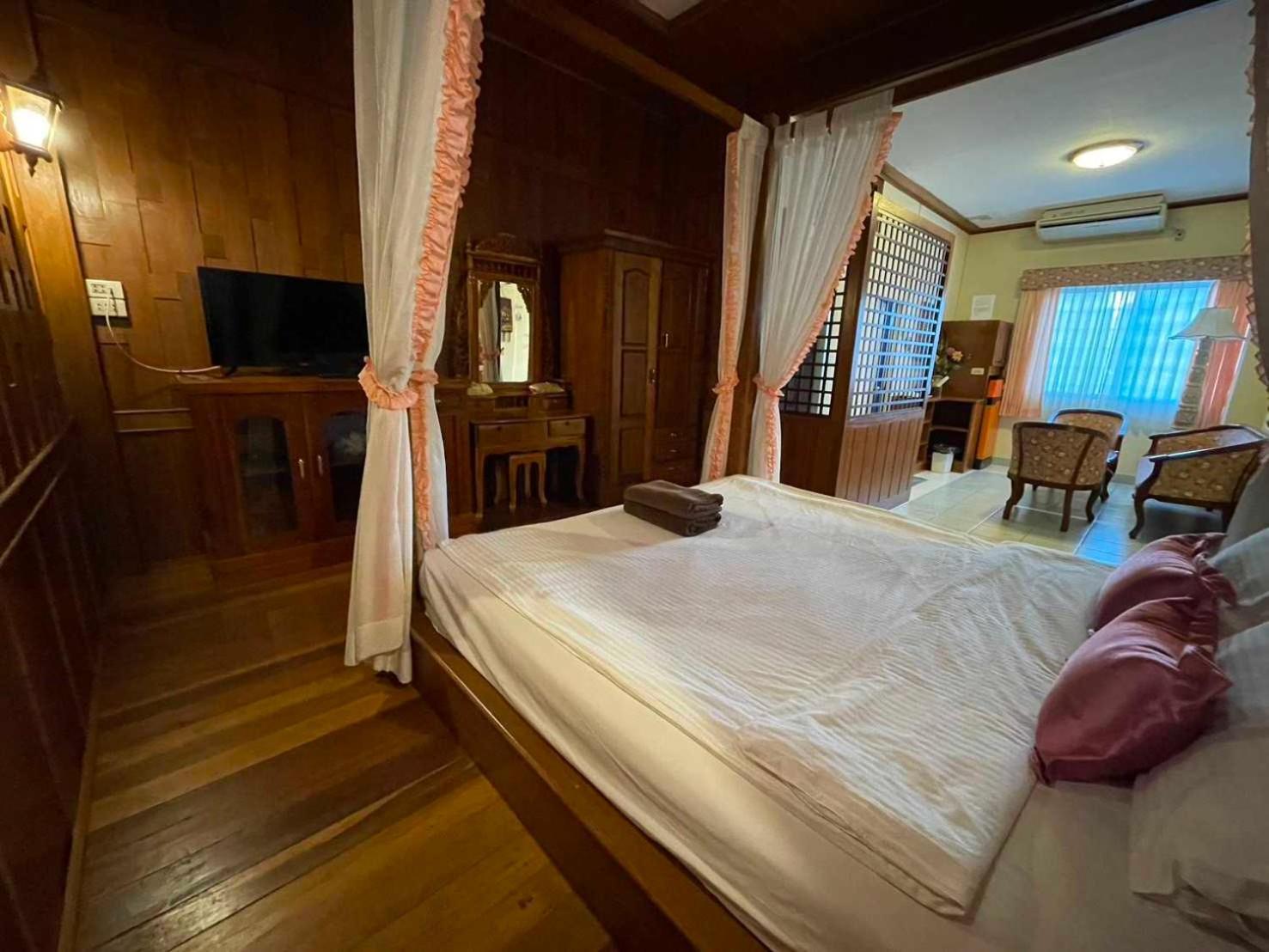 Oyo 75486 Anna Residence Jomtien Экстерьер фото