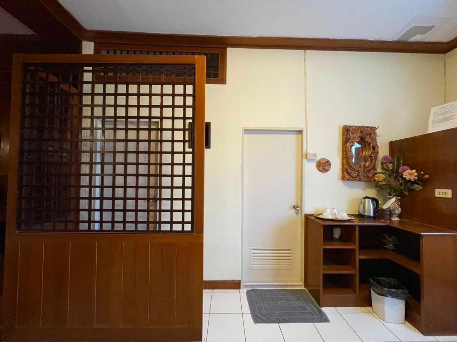 Oyo 75486 Anna Residence Jomtien Экстерьер фото