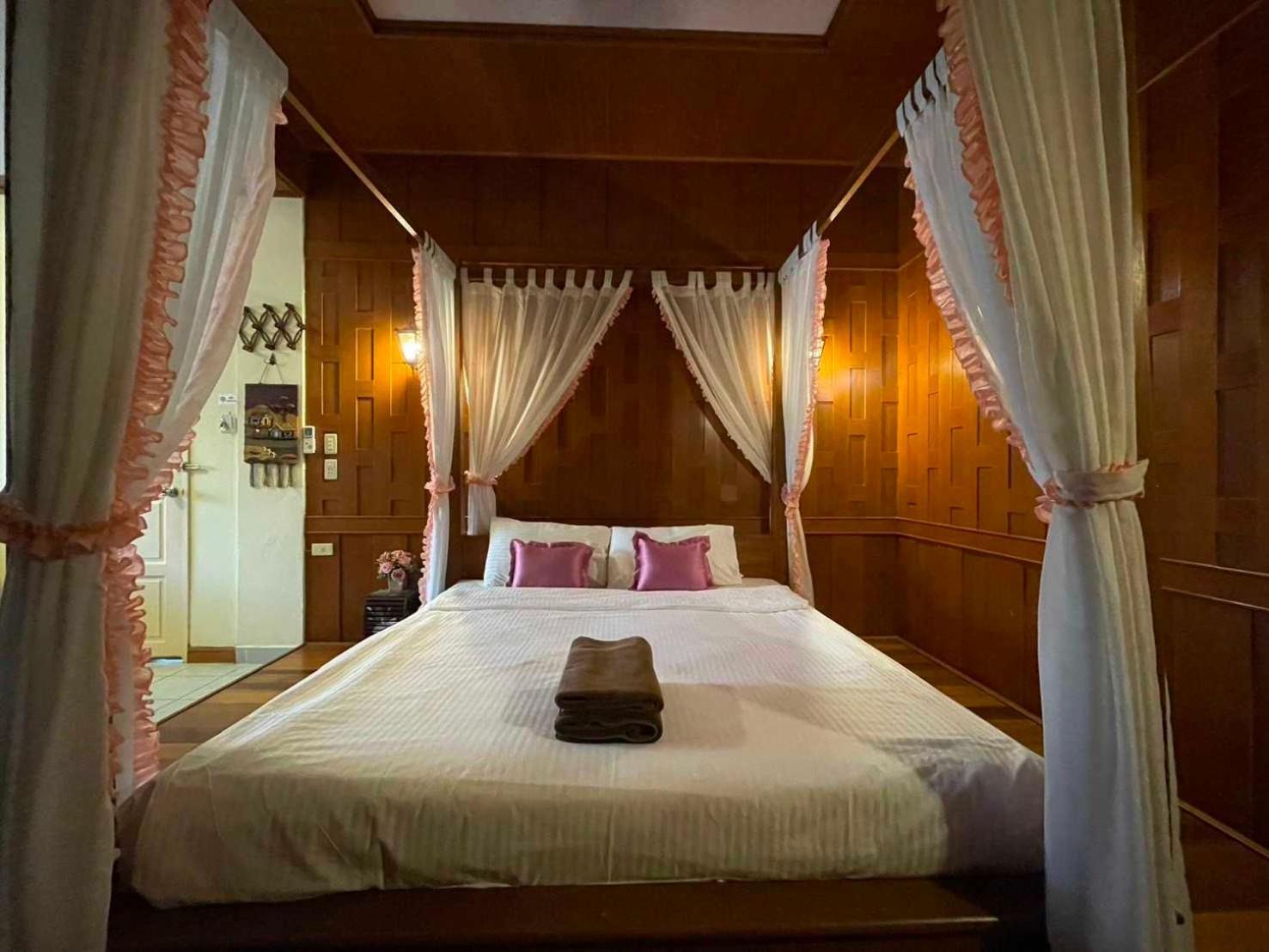 Oyo 75486 Anna Residence Jomtien Экстерьер фото
