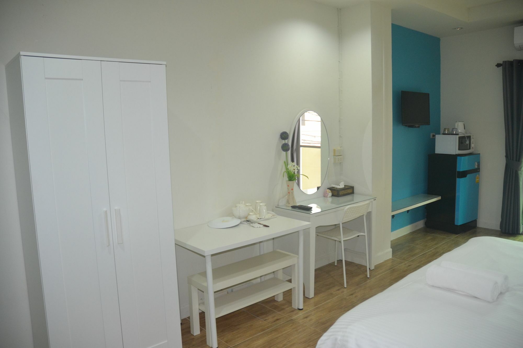Oyo 75486 Anna Residence Jomtien Экстерьер фото